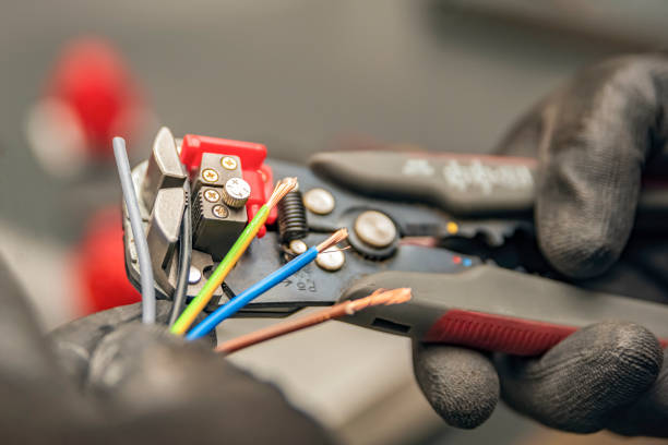 Best Licensed Electrician  in Whitfield, PA